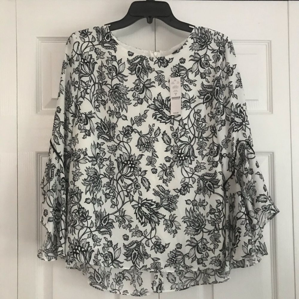 NWT White House Black Market Floral Blouse